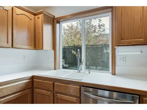 13826 SE Boise Court Portland OR 97236