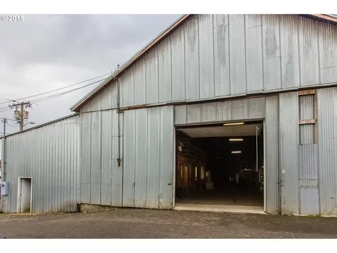 102 Onion Lane Gaston OR 97119