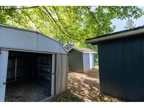 2306 Jefferson Street Sweet Home OR 97386