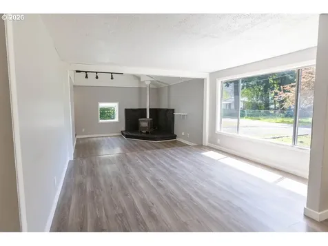 2306 Jefferson Street Sweet Home OR 97386