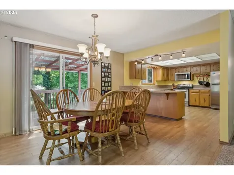 830 SE 59th Avenue Hillsboro OR 97123