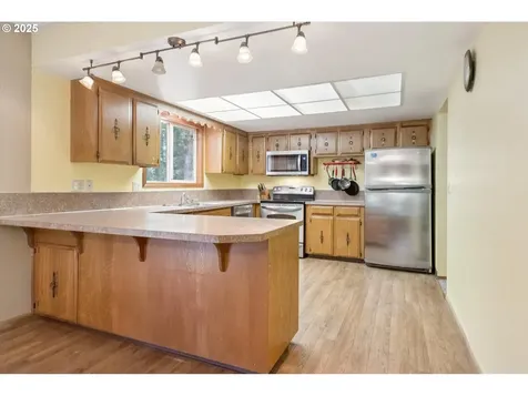 830 SE 59th Avenue Hillsboro OR 97123