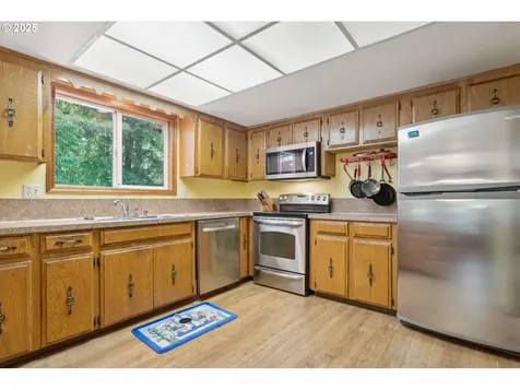 830 SE 59th Avenue Hillsboro OR 97123