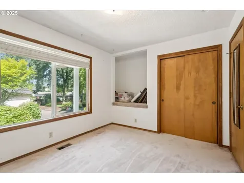 830 SE 59th Avenue Hillsboro OR 97123