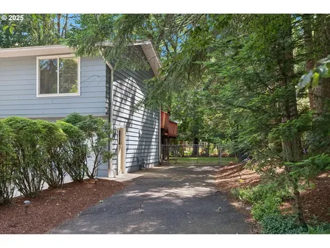830 SE 59th Avenue Hillsboro OR 97123