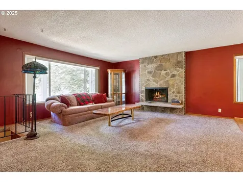 830 SE 59th Avenue Hillsboro OR 97123