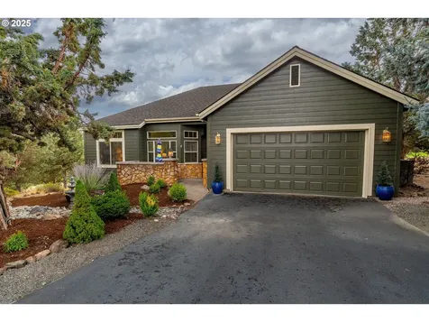 7986 Little Falls Court Redmond OR 97756
