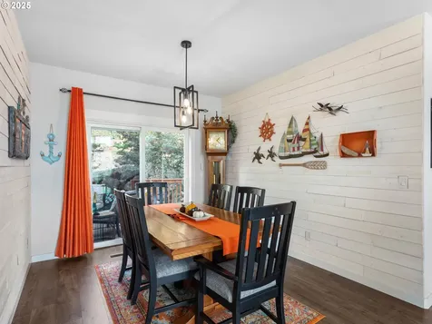 943 W Y Street Washougal WA 98671