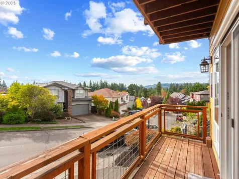 943 W Y Street Washougal WA 98671