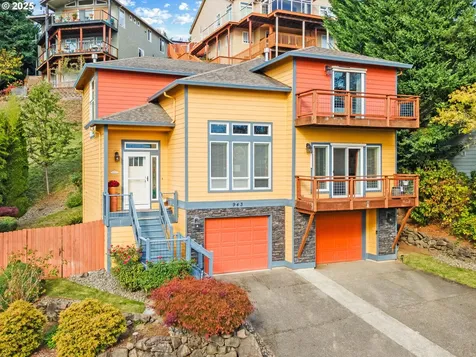 943 W Y Street Washougal WA 98671