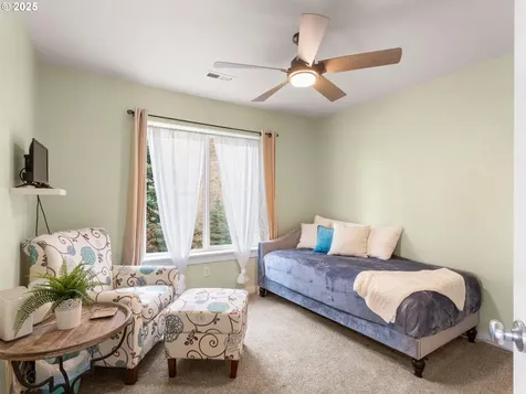 943 W Y Street Washougal WA 98671