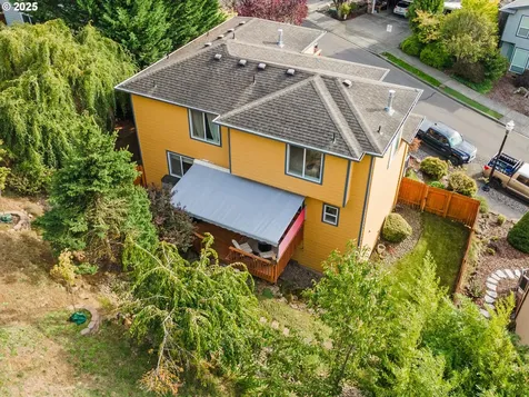 943 W Y Street Washougal WA 98671