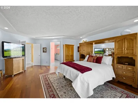 1791 Scotts Valley Road Yoncalla OR 97499
