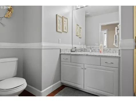 1791 Scotts Valley Road Yoncalla OR 97499
