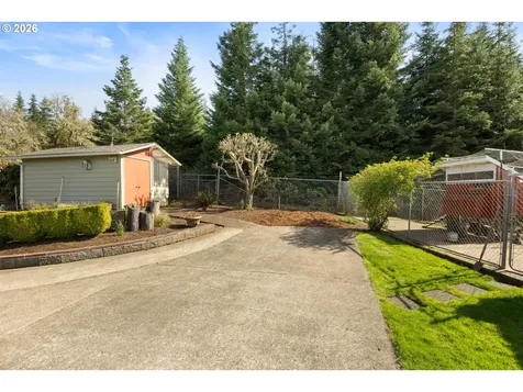 1791 Scotts Valley Road Yoncalla OR 97499
