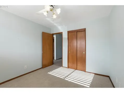 14205 NE Fremont Court Portland OR 97230