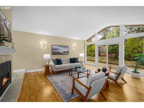 2641 SW Ridge Drive Portland OR 97219