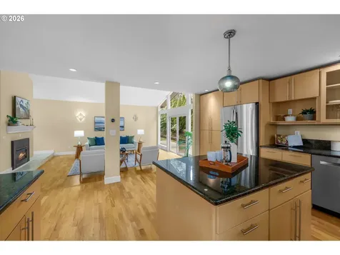2641 SW Ridge Drive Portland OR 97219