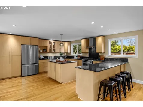 2641 SW Ridge Drive Portland OR 97219