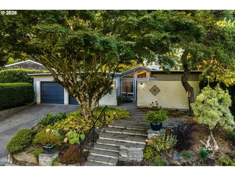 2641 SW Ridge Drive Portland OR 97219
