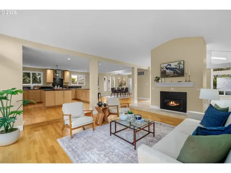 2641 SW Ridge Drive Portland OR 97219