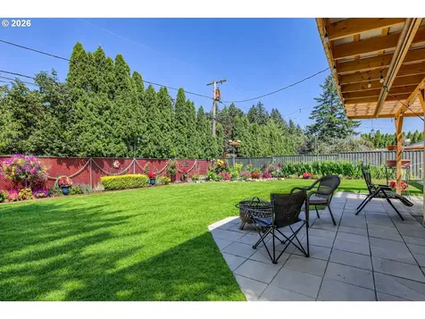 16827 SE Rhine Street Portland OR 97236