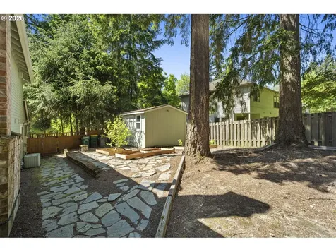 8020 SW Gearhart Drive Beaverton OR 97007
