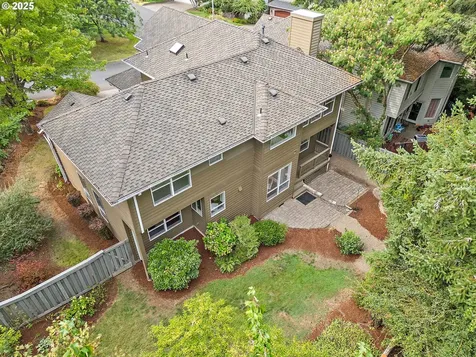 10850 SW Falcon Court Beaverton OR 97007