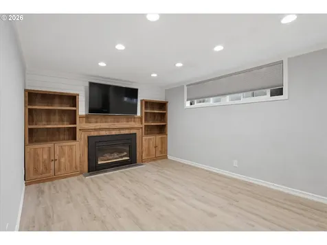 6407 SE 65th Avenue Portland OR 97206