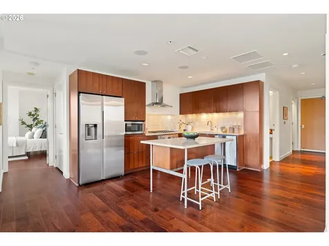 3570 S River Parkway Portland OR 97239