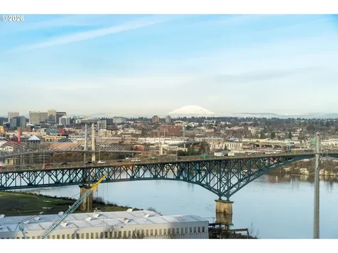 3570 S River Parkway Portland OR 97239