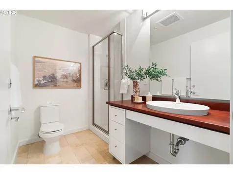 3570 S River Parkway Portland OR 97239