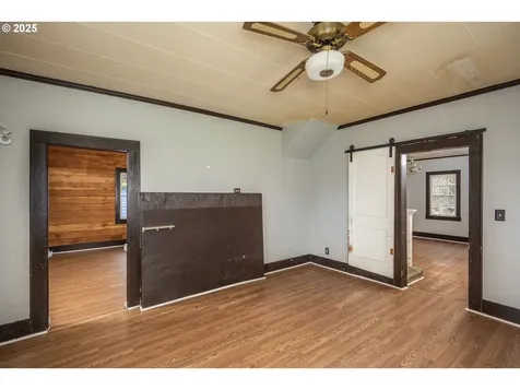 628 Birch Avenue Cottage Grove OR 97424