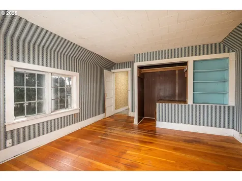 628 Birch Avenue Cottage Grove OR 97424