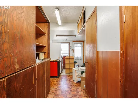 3937 SE 91st Avenue Portland OR 97266