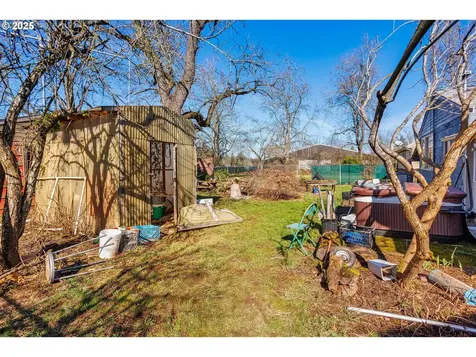 3937 SE 91st Avenue Portland OR 97266
