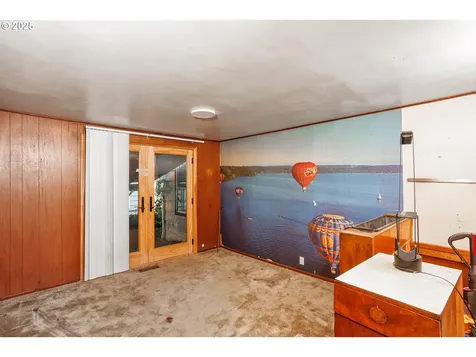 3937 SE 91st Avenue Portland OR 97266
