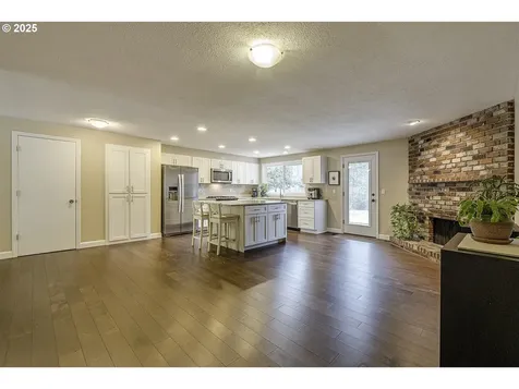 21568 SW Martinazzi Avenue Tualatin OR 97062