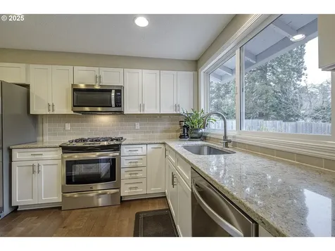 21568 SW Martinazzi Avenue Tualatin OR 97062