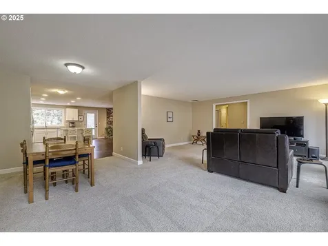 21568 SW Martinazzi Avenue Tualatin OR 97062