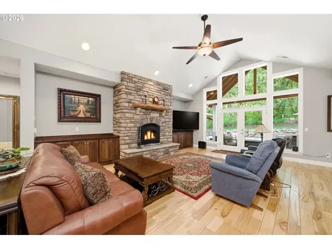 36806 NE Holling Avenue La Center WA 98629