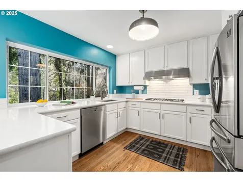 6928 SW 67th Avenue Portland OR 97223