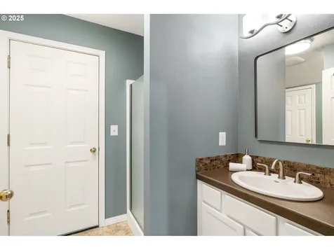 6928 SW 67th Avenue Portland OR 97223