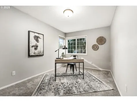 6928 SW 67th Avenue Portland OR 97223