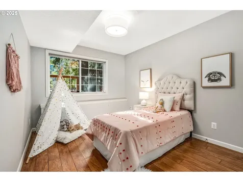 6928 SW 67th Avenue Portland OR 97223
