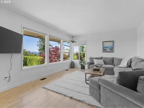 470 S 9th Court Ridgefield WA 98642