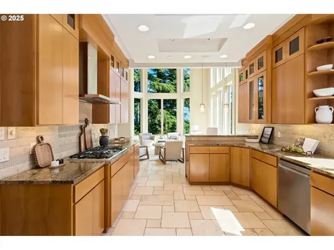612 NW Valley Street Camas WA 98607