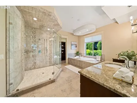 612 NW Valley Street Camas WA 98607