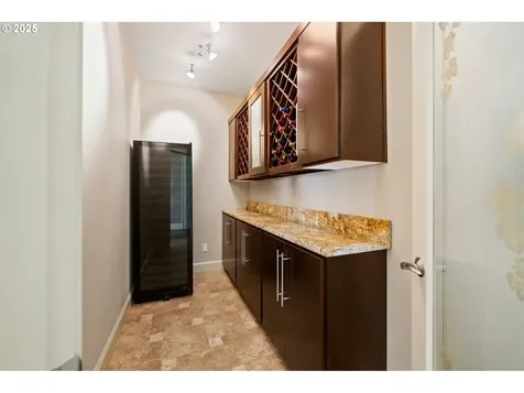 612 NW Valley Street Camas WA 98607