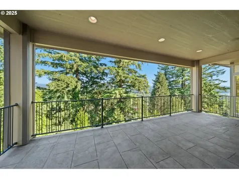 612 NW Valley Street Camas WA 98607